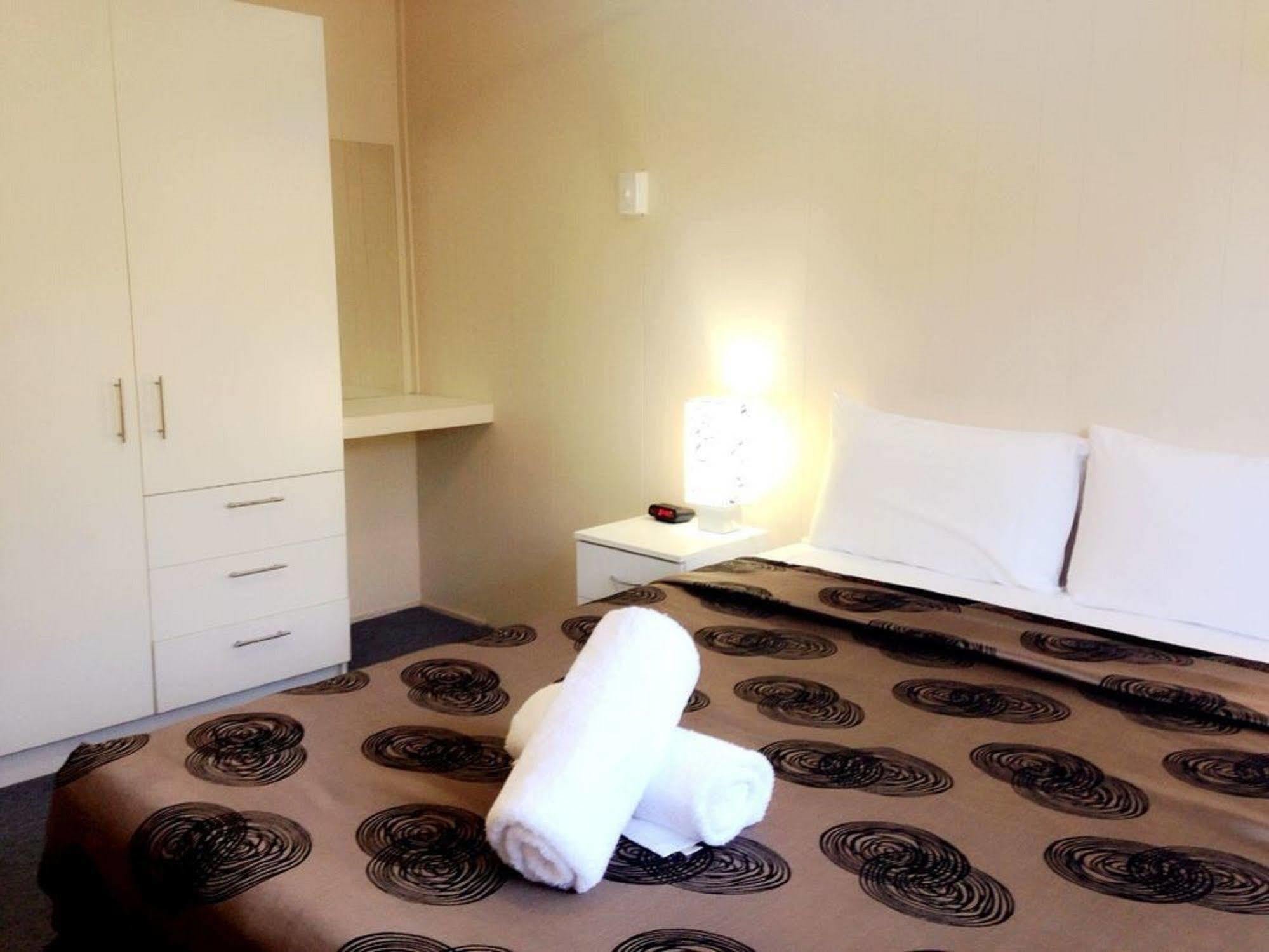 Forest Lodge Apartments Брисбен Экстерьер фото